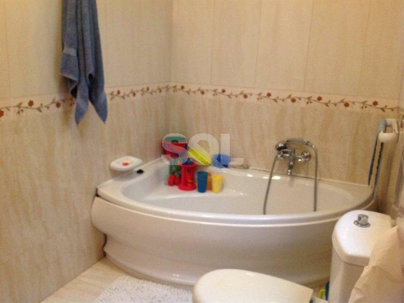 Terraced House in Balzan To Rent