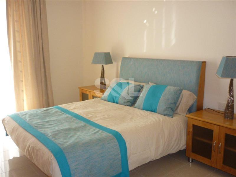 Apartment in Portomaso To Rent