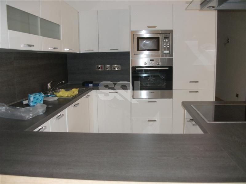 Apartment in Ta' L-Ibrag To Rent