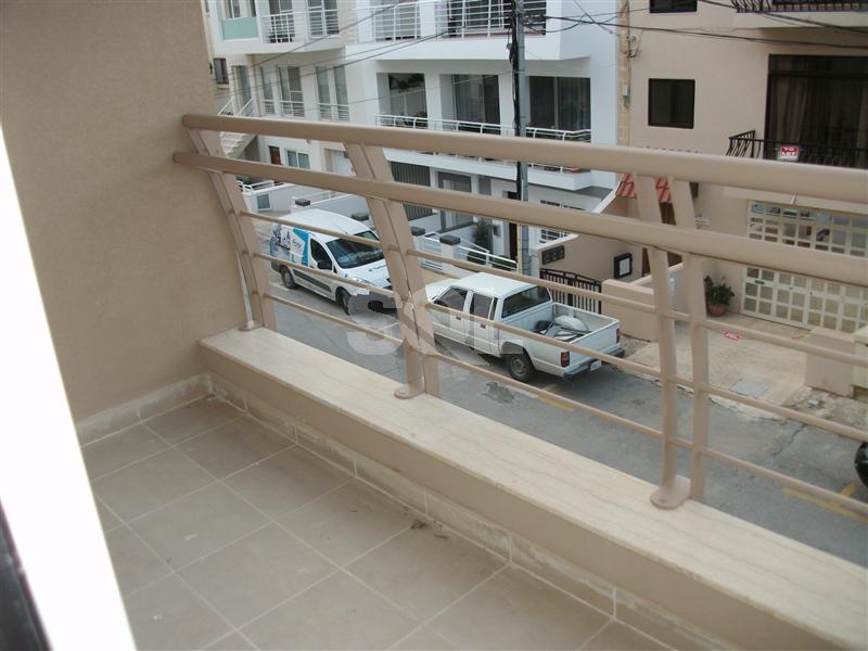 Apartment in Ta' L-Ibrag To Rent