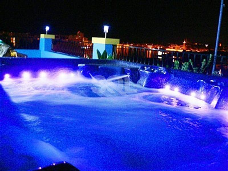 Penthouse in Sliema To Rent