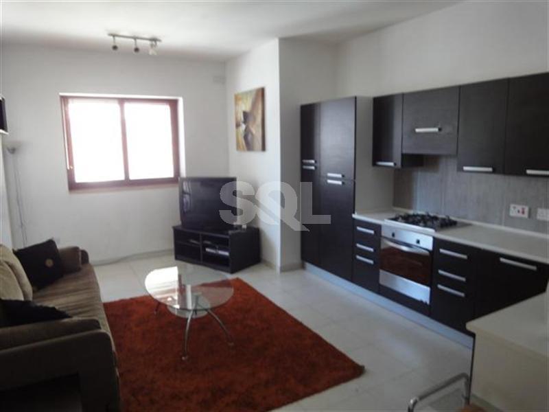 Apartment in Gzira To Rent