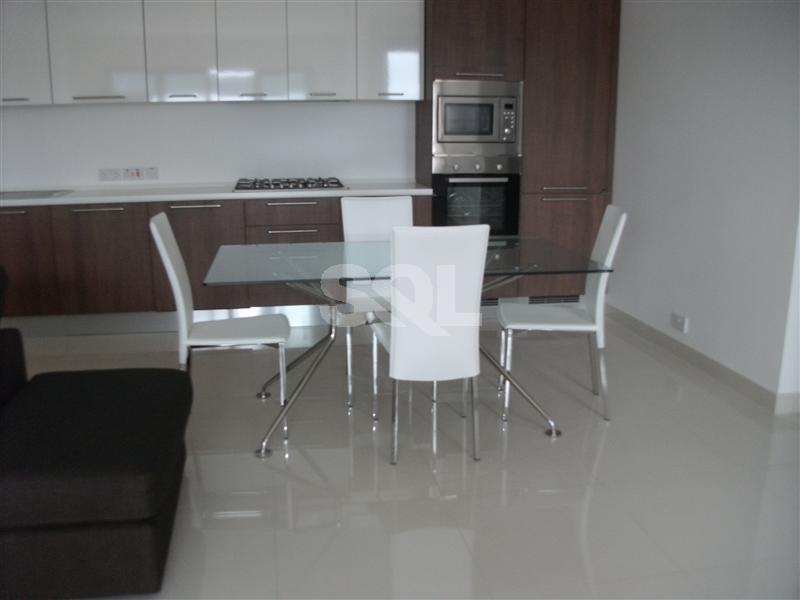 Penthouse in Gzira To Rent