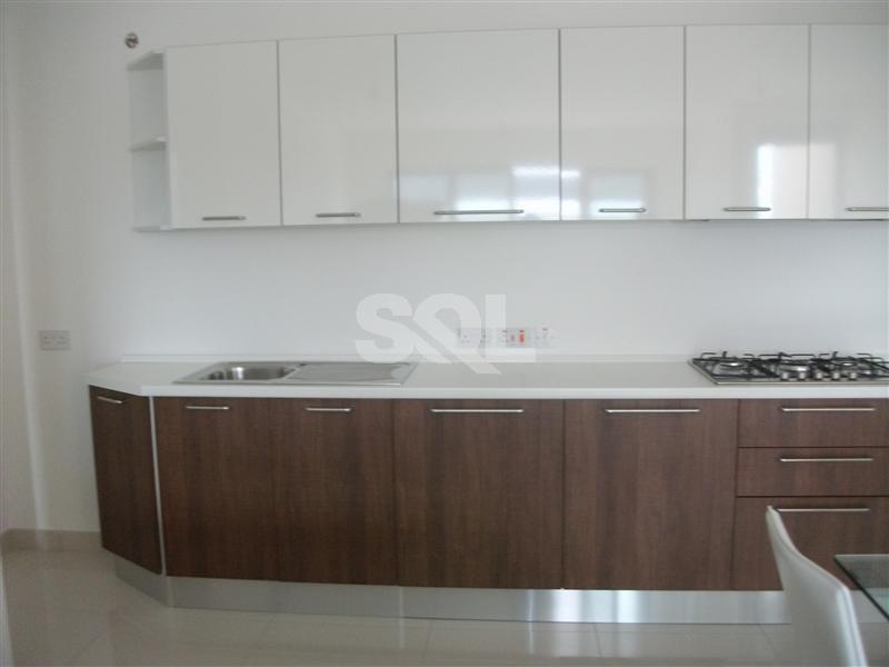 Penthouse in Gzira To Rent