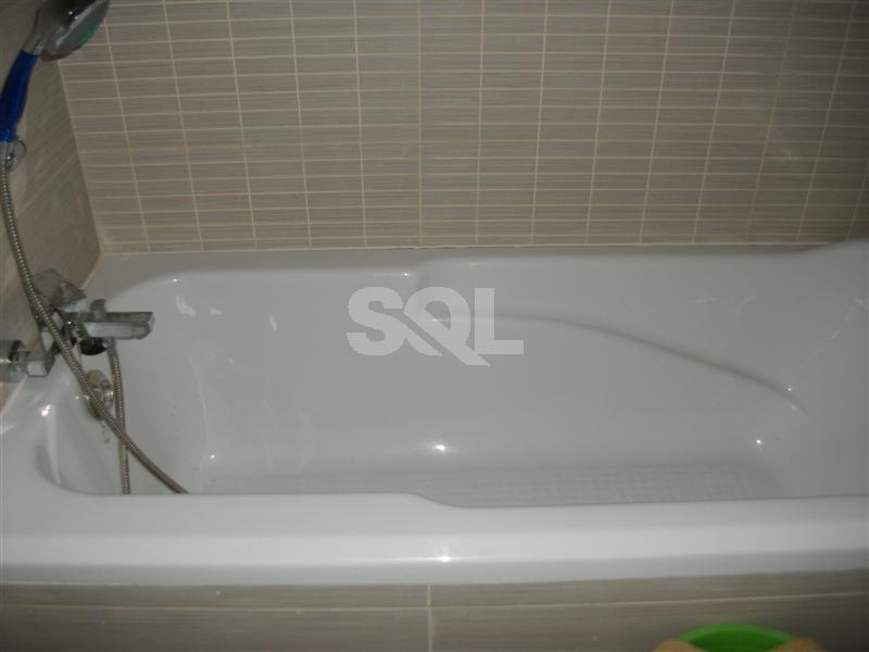 Penthouse in Gzira To Rent