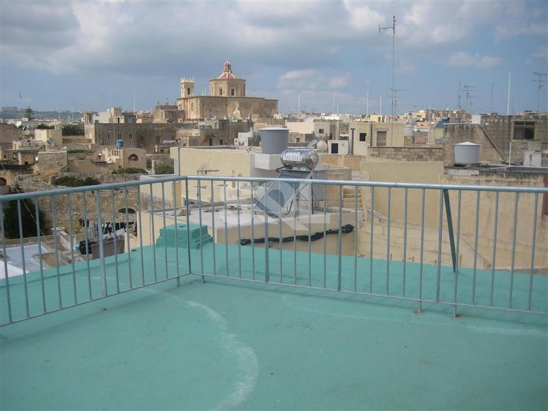 House of Character in Zebbug To Rent