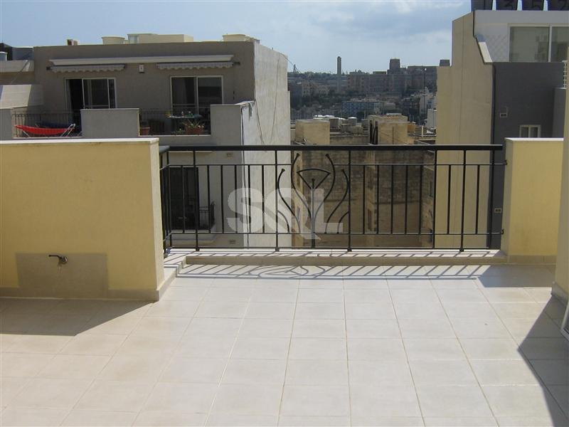 Penthouse in Msida To Rent