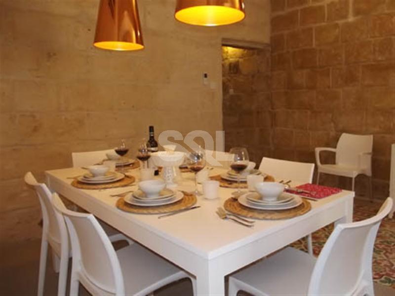Townhouse in Senglea (Isla) To Rent