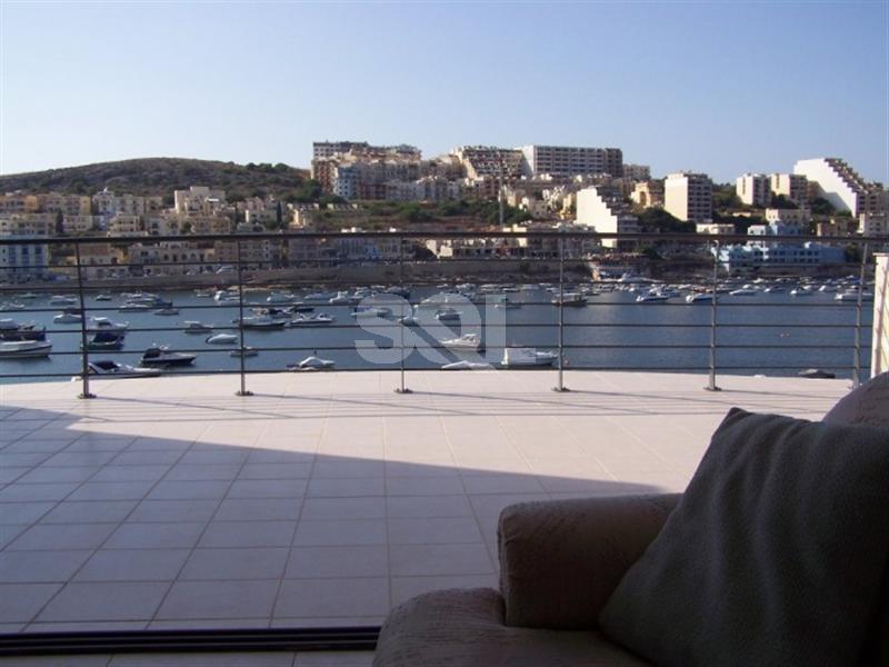 Penthouse in St. Paul's Bay To Rent