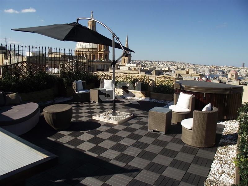 Apartment in Valletta To Rent