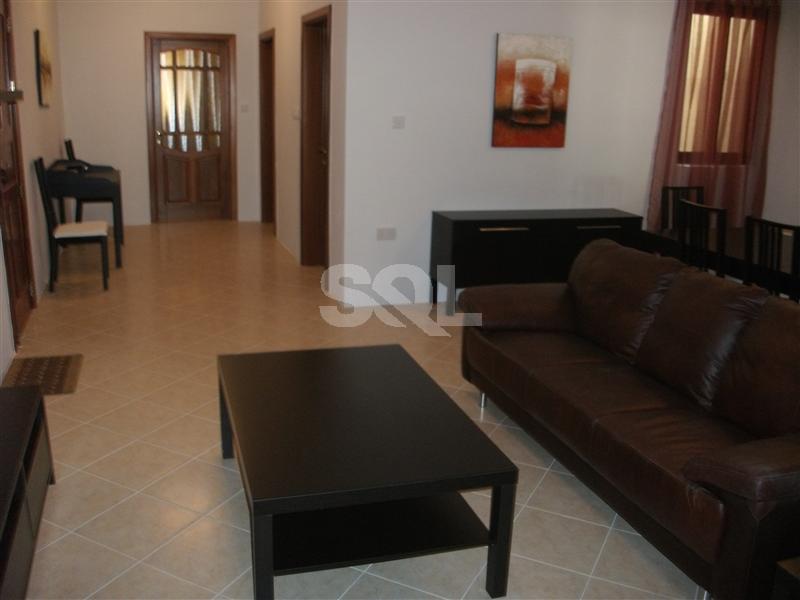 Apartment in Swatar To Rent