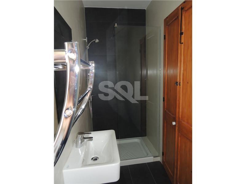 Townhouse in Sliema To Rent