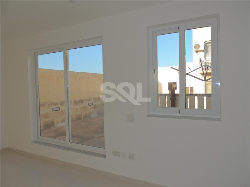 Townhouse in Sliema To Rent