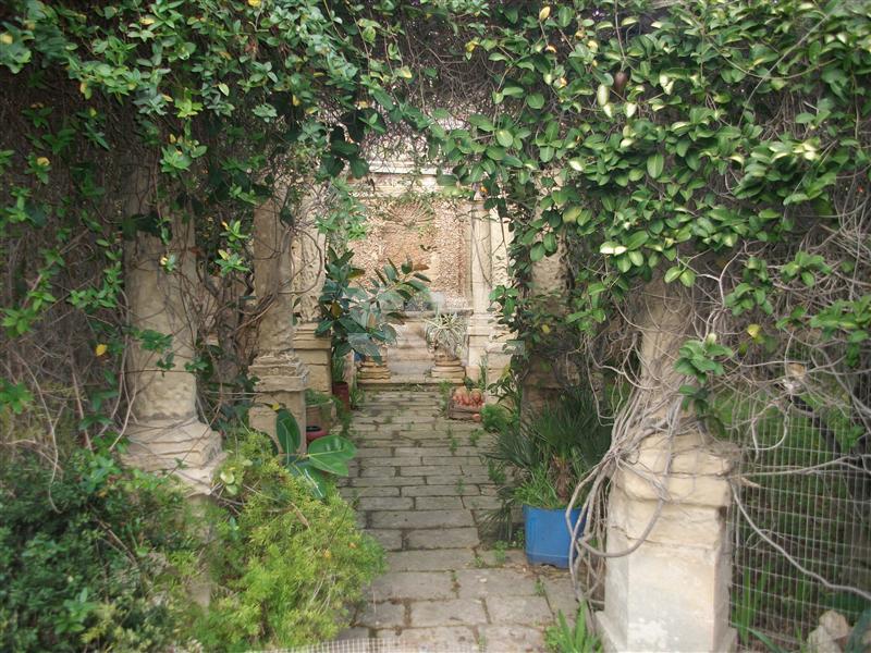 Palazzo in Luqa For Sale