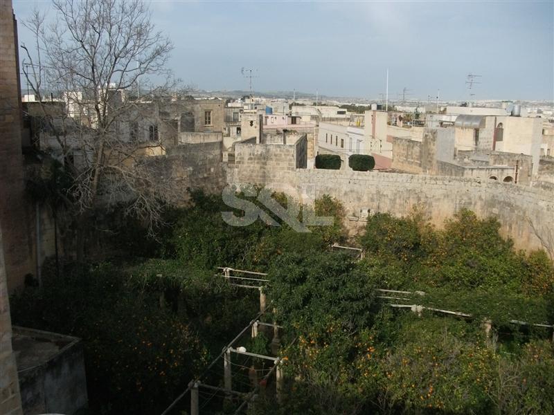 Palazzo in Luqa For Sale