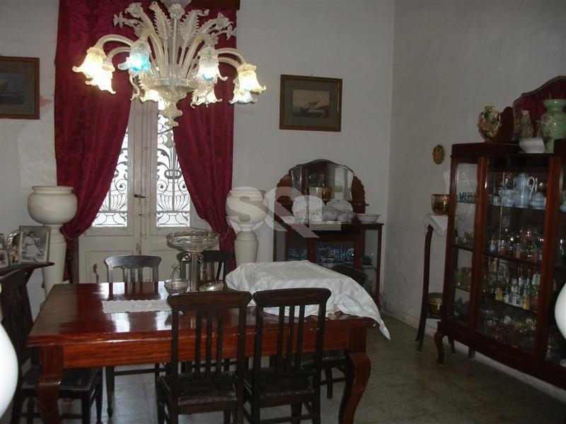 Palazzo in Luqa For Sale