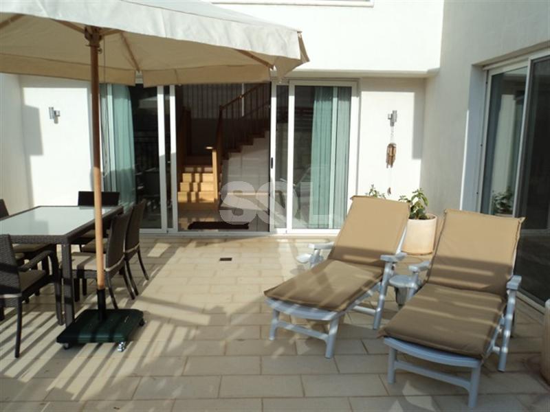 Villa in Naxxar To Rent