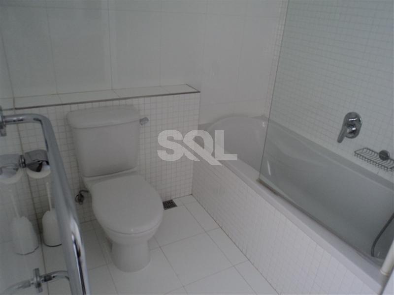 Villa in Naxxar To Rent