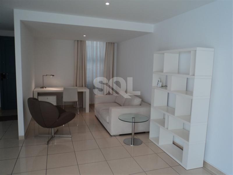 Villa in Naxxar To Rent