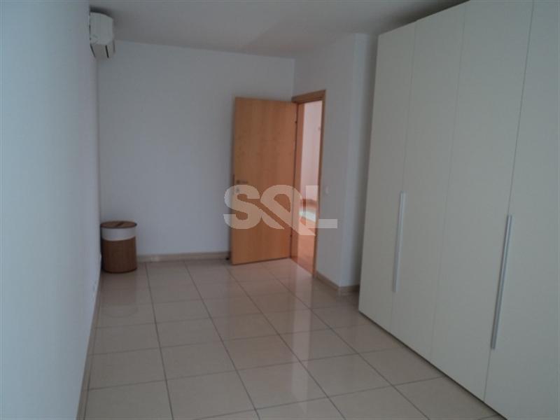 Villa in Naxxar To Rent