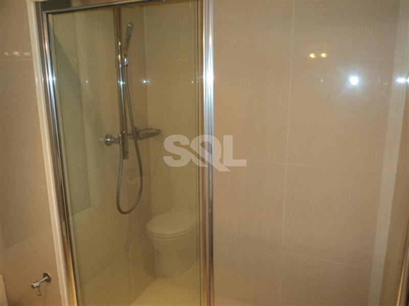 Villa in Naxxar To Rent