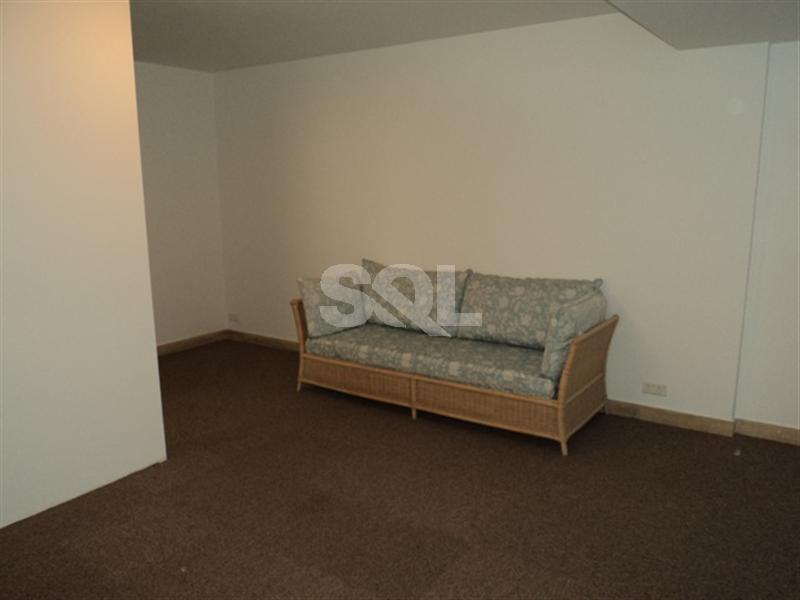 Villa in Naxxar To Rent