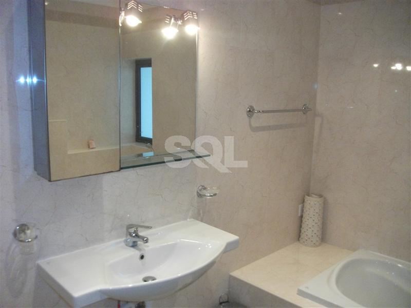 Apartment in Swieqi To Rent