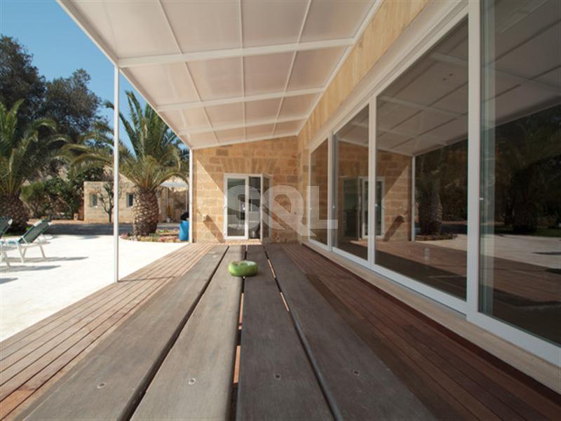 House of Character in Iklin To Rent