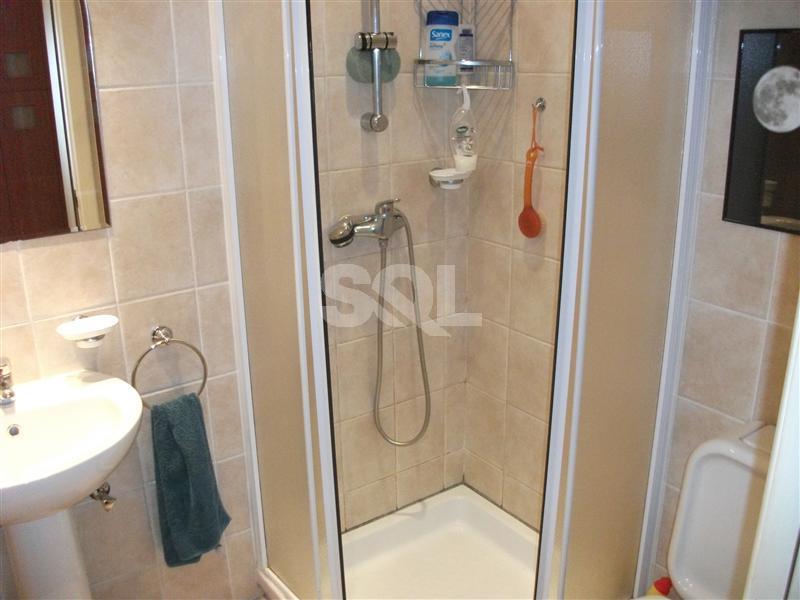 Apartment in Portomaso To Rent