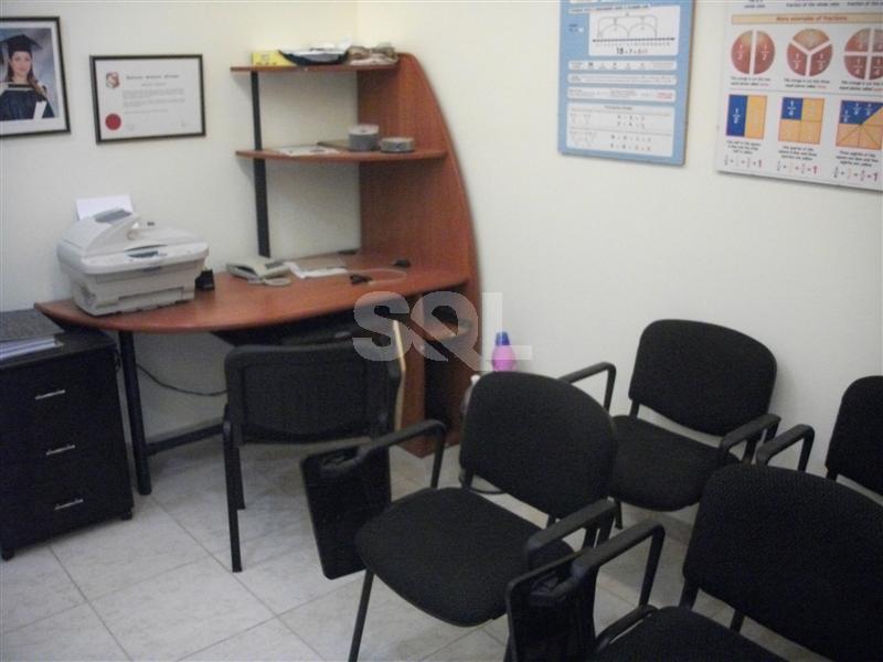 Apartment in Portomaso To Rent