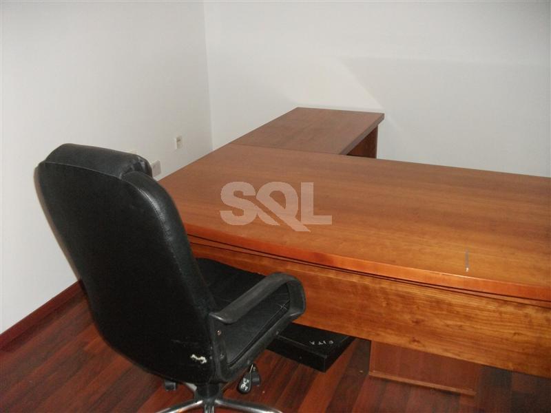 Office in Gzira To Rent