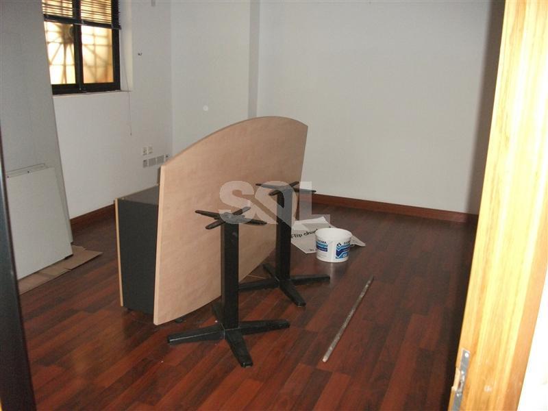 Office in Gzira To Rent