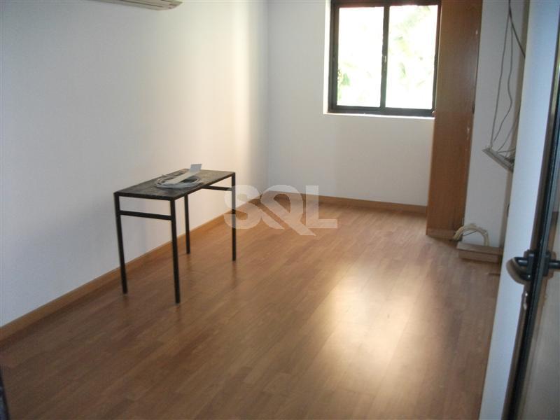 Office in Gzira To Rent
