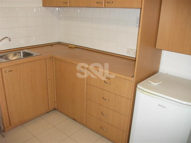 Office in Gzira To Rent