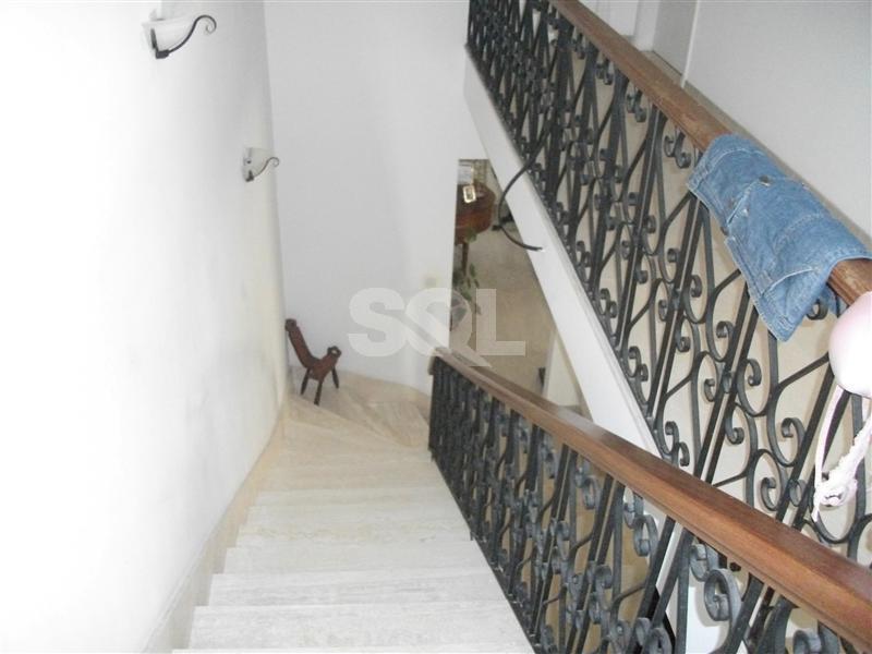 Semi-Detached Villa in Swieqi To Rent