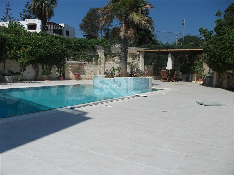 Duplex Maisonette in Madliena To Rent