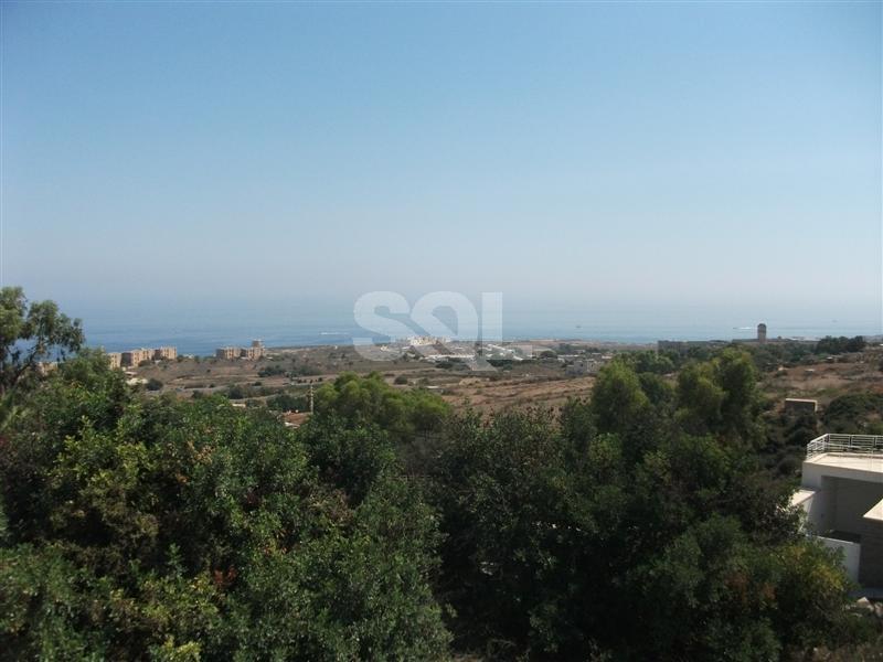 Duplex Maisonette in Madliena To Rent