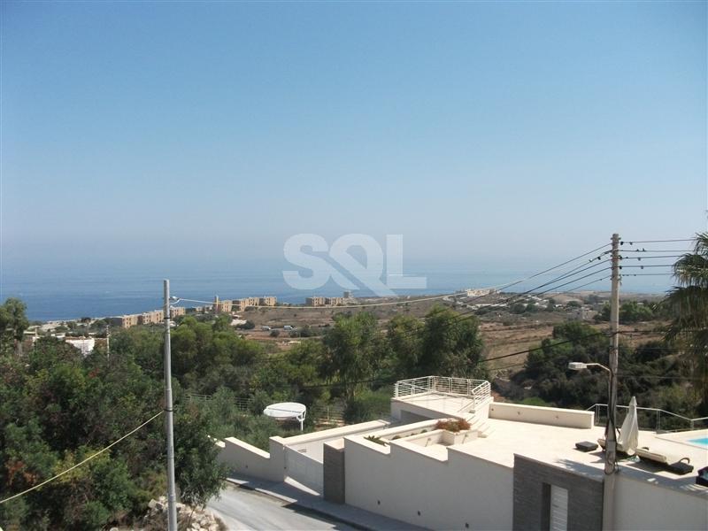 Duplex Maisonette in Madliena To Rent