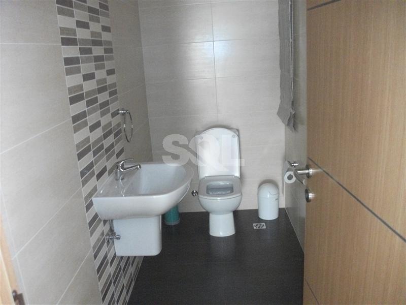 Duplex Maisonette in Madliena To Rent