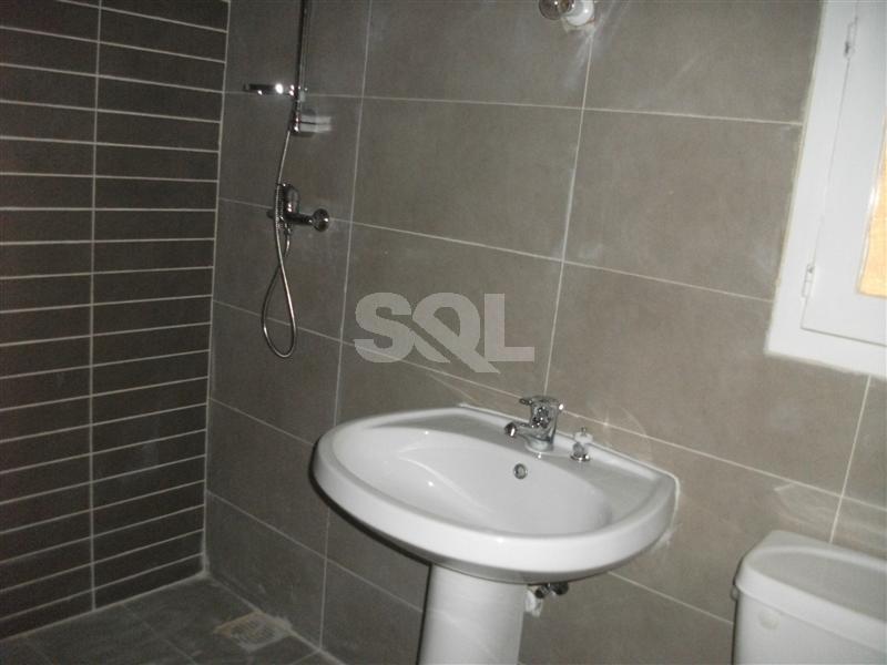 Townhouse in Sliema To Rent