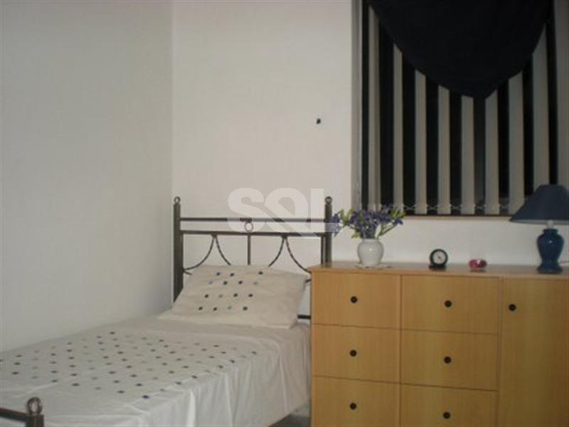 Penthouse in Msida To Rent