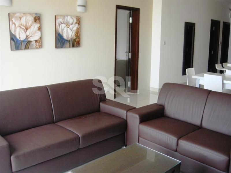 Apartment in Gzira To Rent