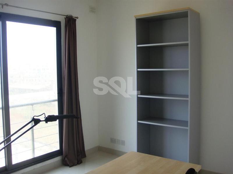 Apartment in Gzira To Rent