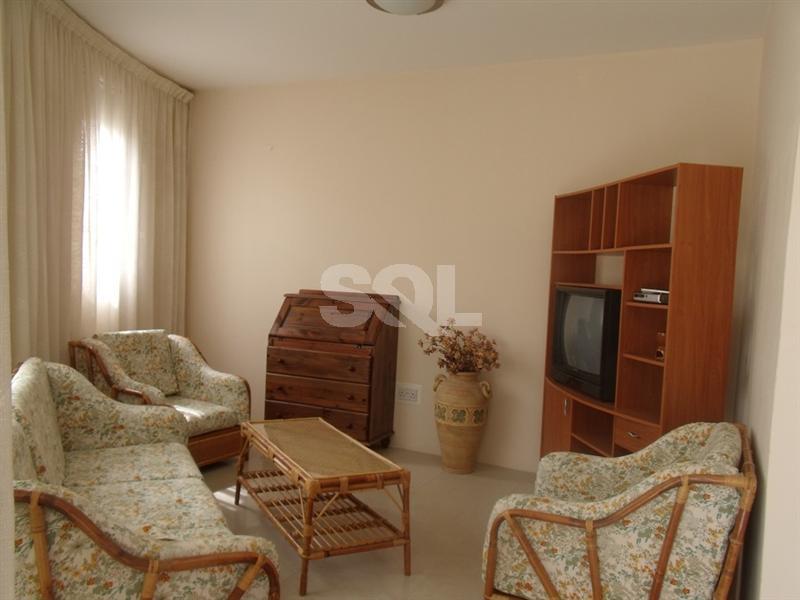 Apartment in Qawra To Rent