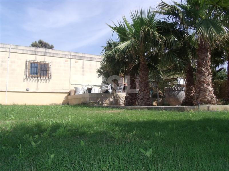 Farmhouse in Burmarrad To Rent