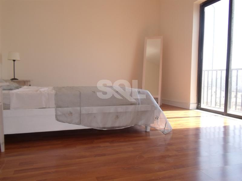 Penthouse in St. Paul's Bay To Rent