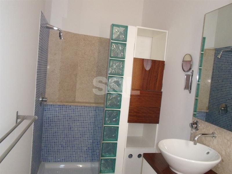 Penthouse in St. Paul's Bay To Rent