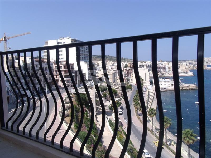 Penthouse in St. Paul's Bay To Rent