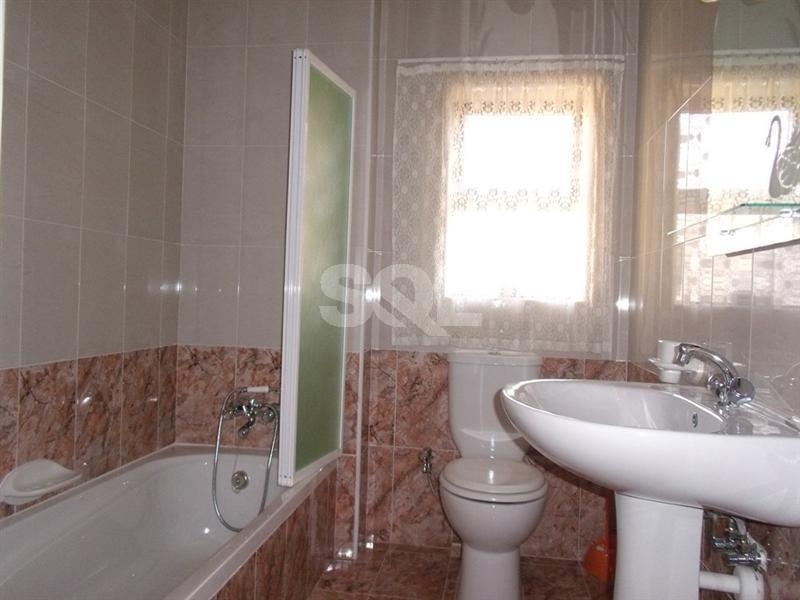 Apartment in Bugibba To Rent
