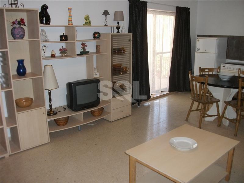 Apartment in Bugibba To Rent